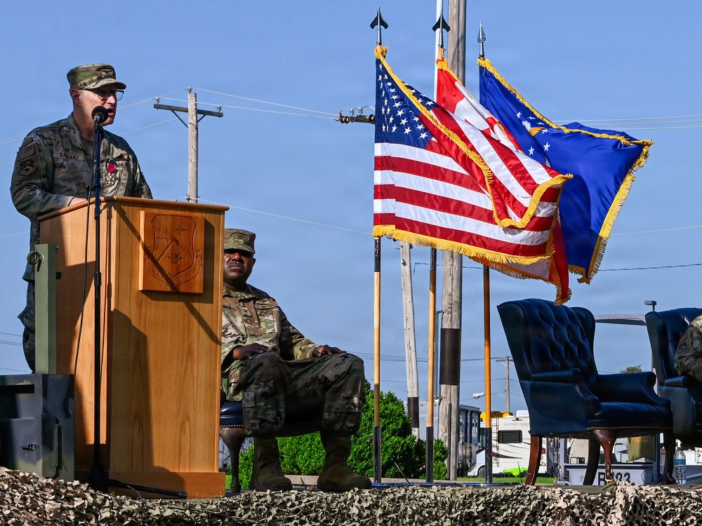 552nd Air Control Group Welcomes New Commander