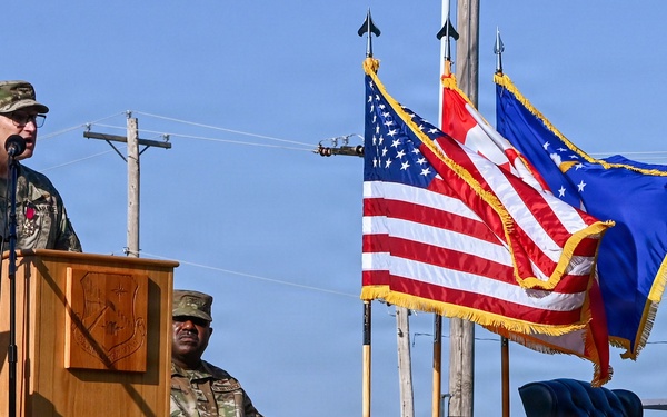 552nd Air Control Group Welcomes New Commander