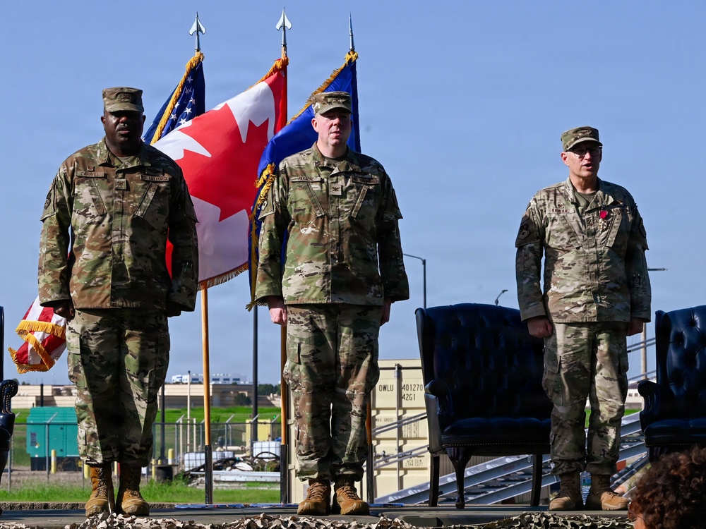 552nd Air Control Group Welcomes New Commander