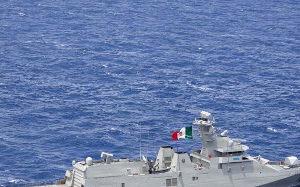 Partner navies sail in formation for RIMPAC 26
