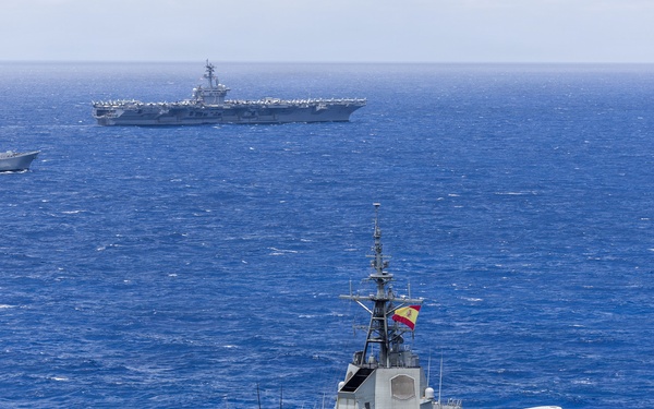 Partner navies sail in formation for RIMPAC 26
