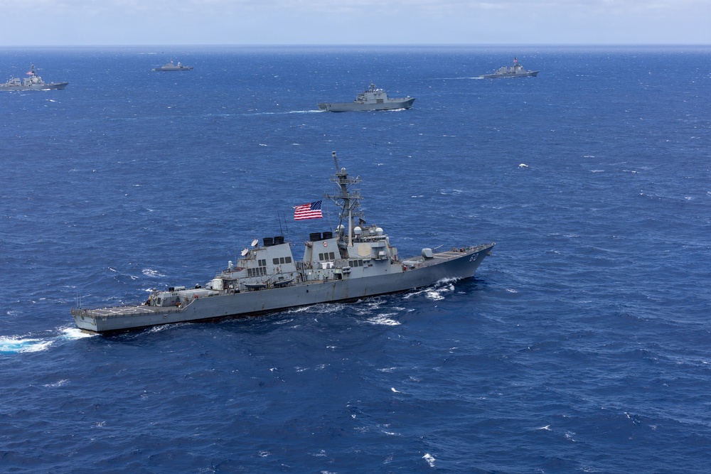 Partner navies sail in formation for RIMPAC 26