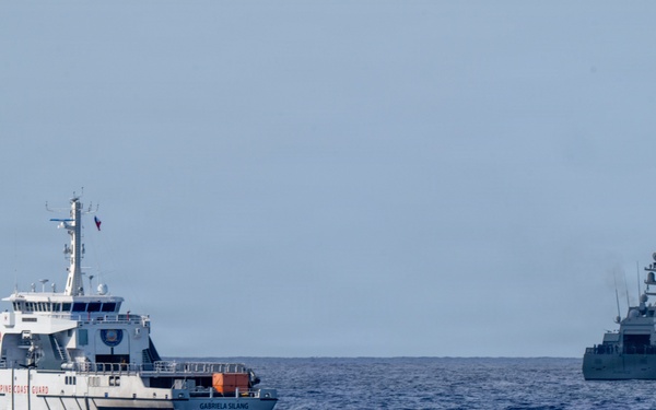 Philippine and U.S. Coast Guard work together during RIMPAC 2026
