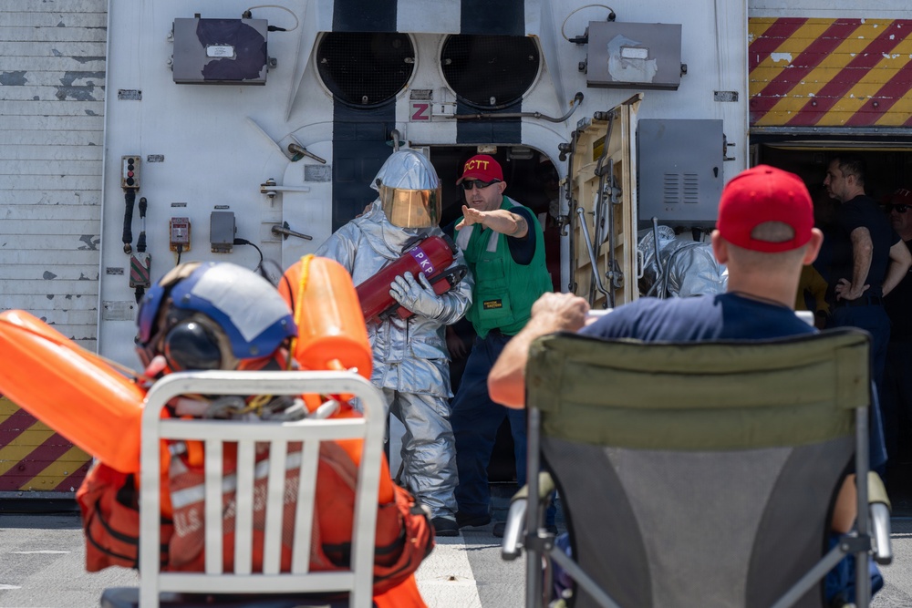 U.S. Coast Guard Cutter Kimball (WMSL 756) conducts helicopter crash training during RIMPAC 2026