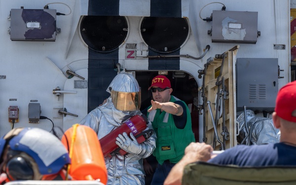 U.S. Coast Guard Cutter Kimball (WMSL 756) conducts helicopter crash training during RIMPAC 2026