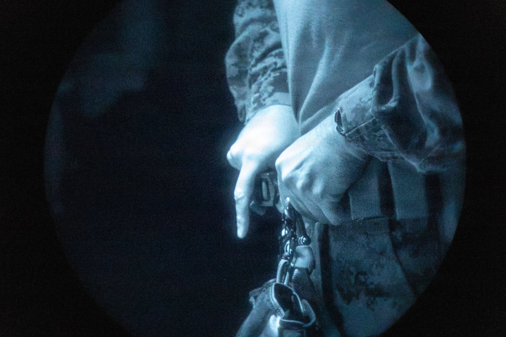 LCF-24: Lowlight Fast-roping drills