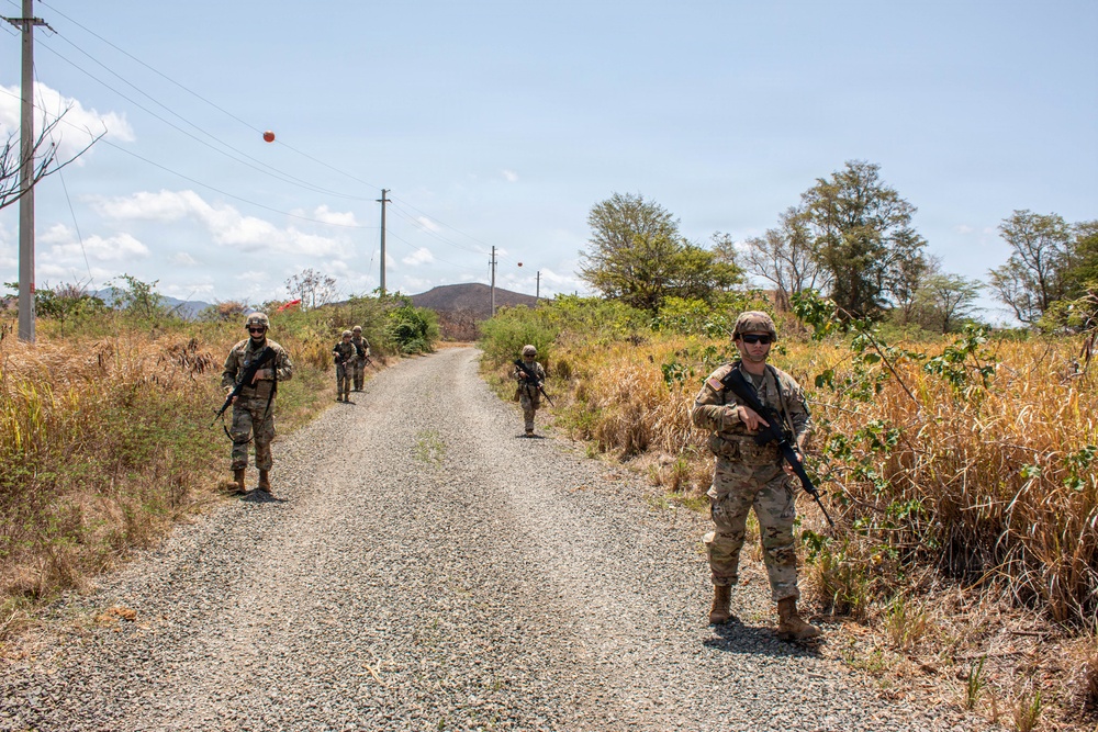 1065th Medical Company (Area Support) Conducts Integrated Medical Training Lane
