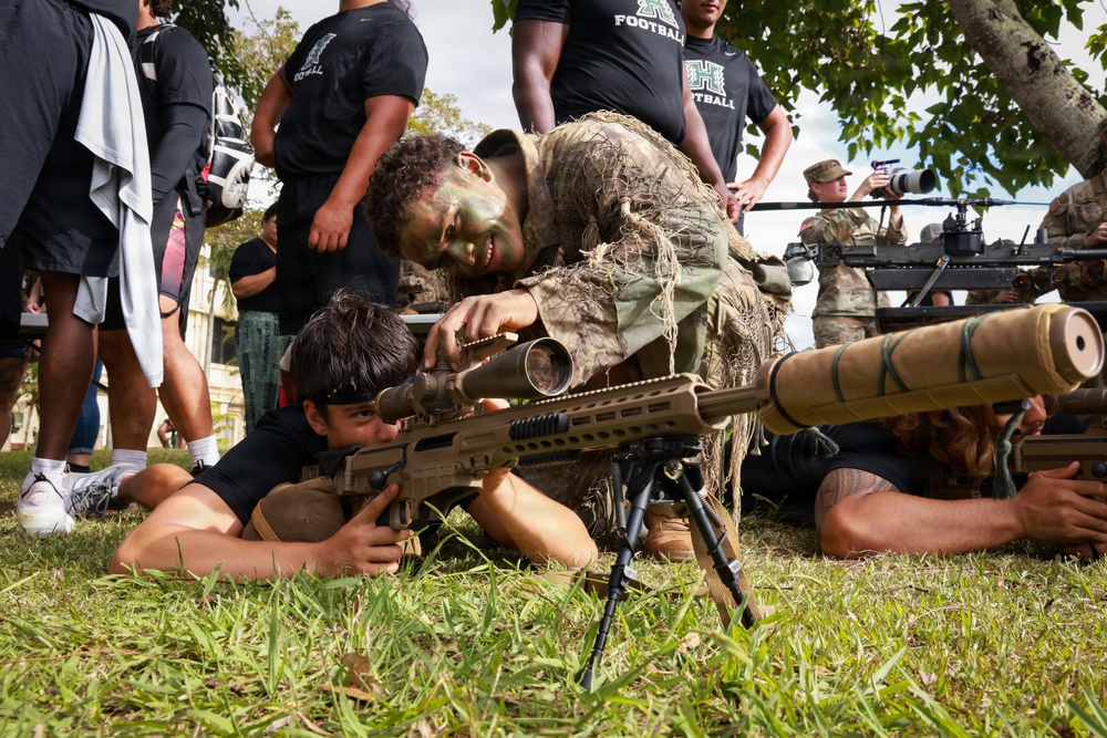 Tropic Lightning, Rainbow Warriors Forge Teamwork on Schofield Barracks