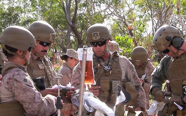 US Marines with MRF-D conduct mass casualty training event