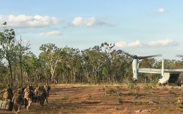 US Marines with MRF-D conduct mass casualty training event