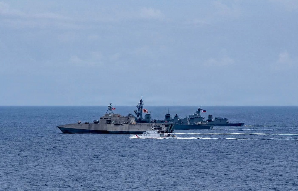 USS Santa Barbara Conducts PHOTOEX with Philippine Navy, Japan Maritime Self-Defense Forces