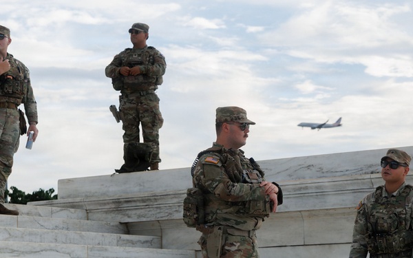 Mississippi Guardsmen Patrol Jefferson Memorial