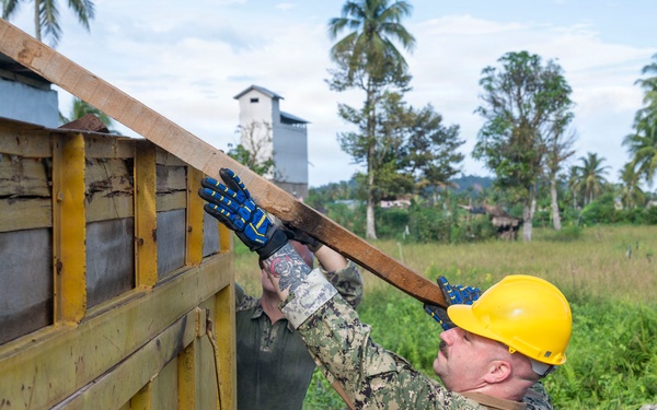 Pacific Partnership 2026 engineering team reaches halfway point on renovations at National Elementary School #158490 in Pandan, Indonesia