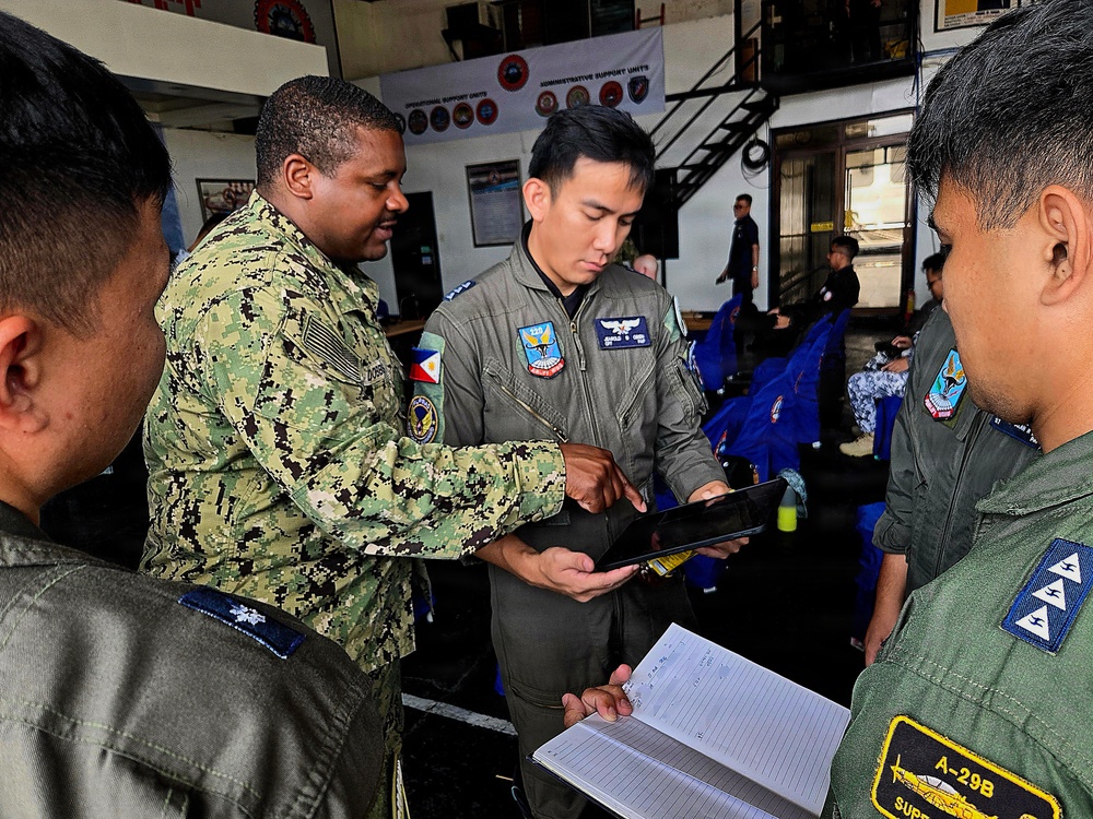 Japan, Philippine, U.S. forces conduct Multilateral Maritime Cooperative Activity