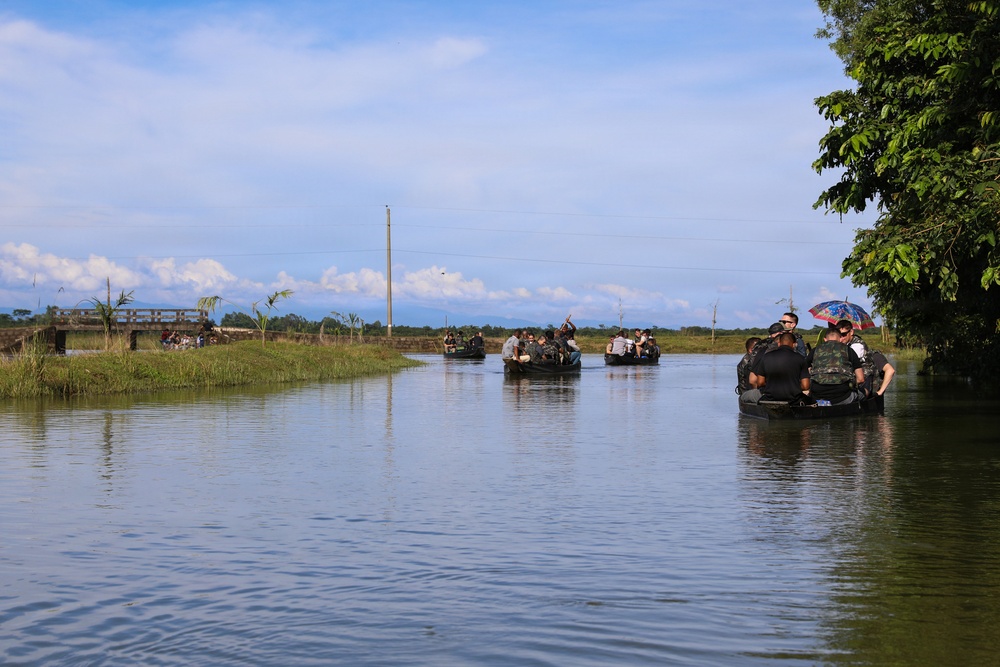 U.S. Army Soldiers Enjoy a Recreational Day in Bangladesh