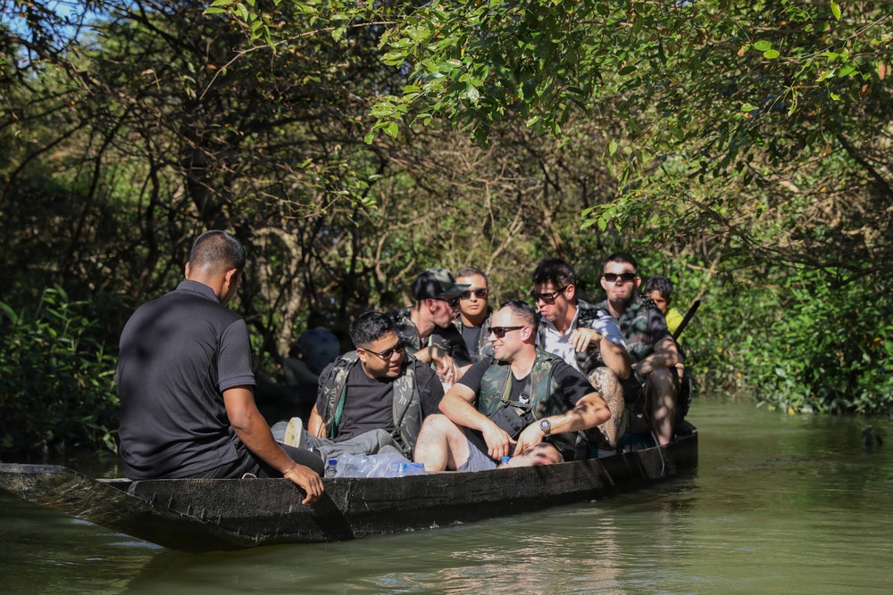 U.S. Army Soldiers Enjoy a Recreational Day in Bangladesh