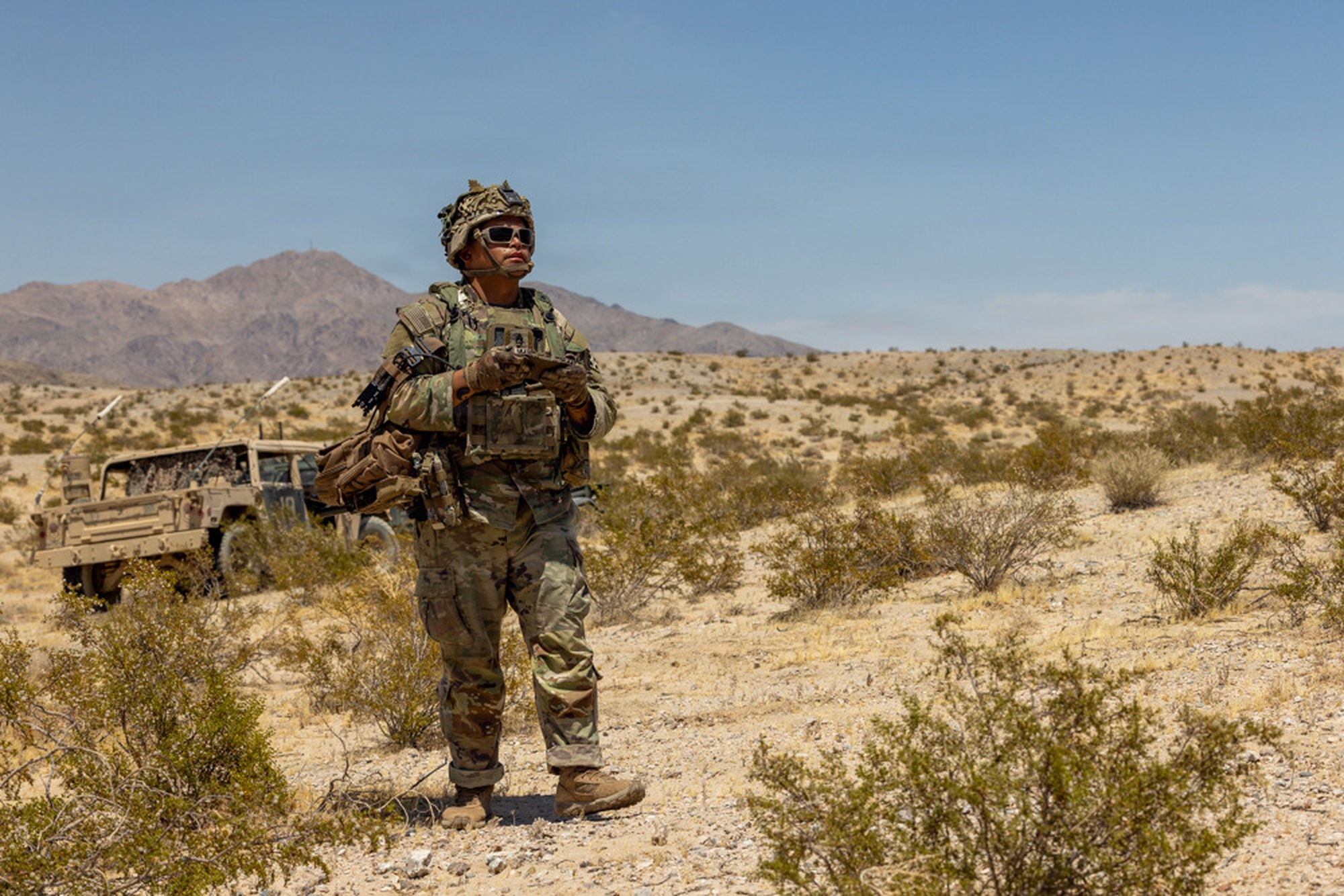 DVIDS - Images - U.S. Army Soldier experiments with Silent