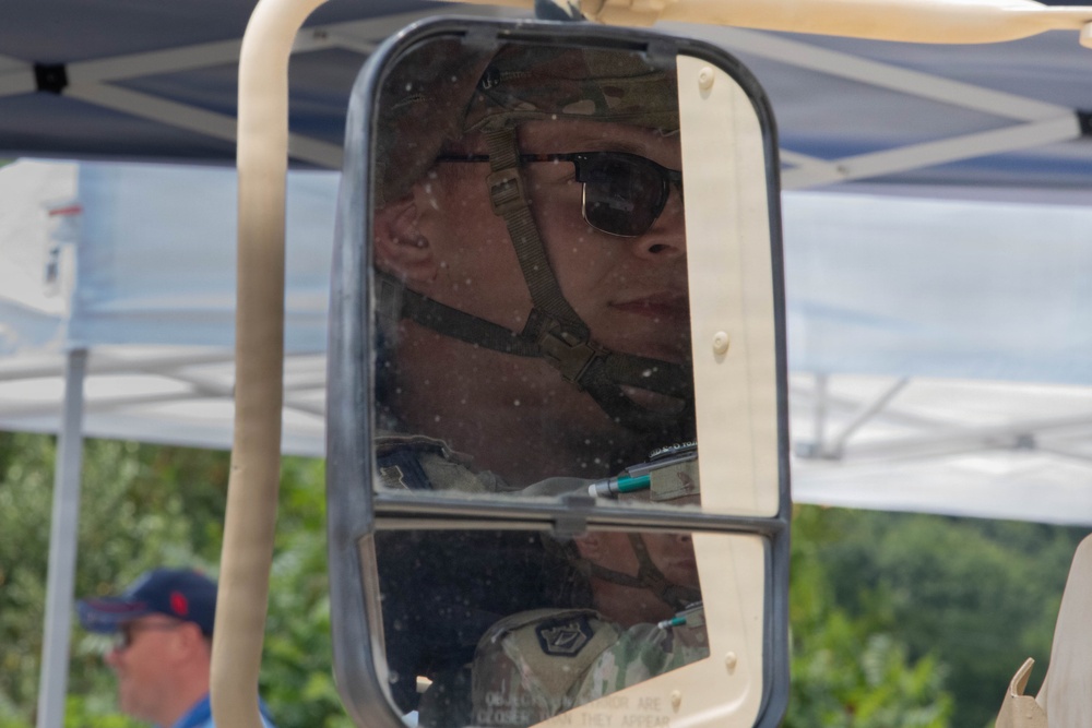 WVNG Military Police Guide Scout Arrivals at National Jamboree
