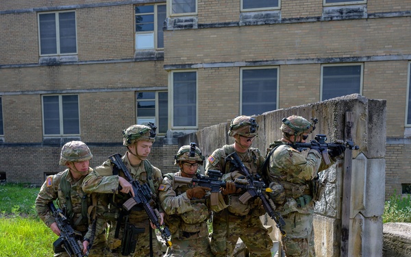 Indiana National Guard Infantrymen Enhance Warfighting Readiness Through Urban Combat Training