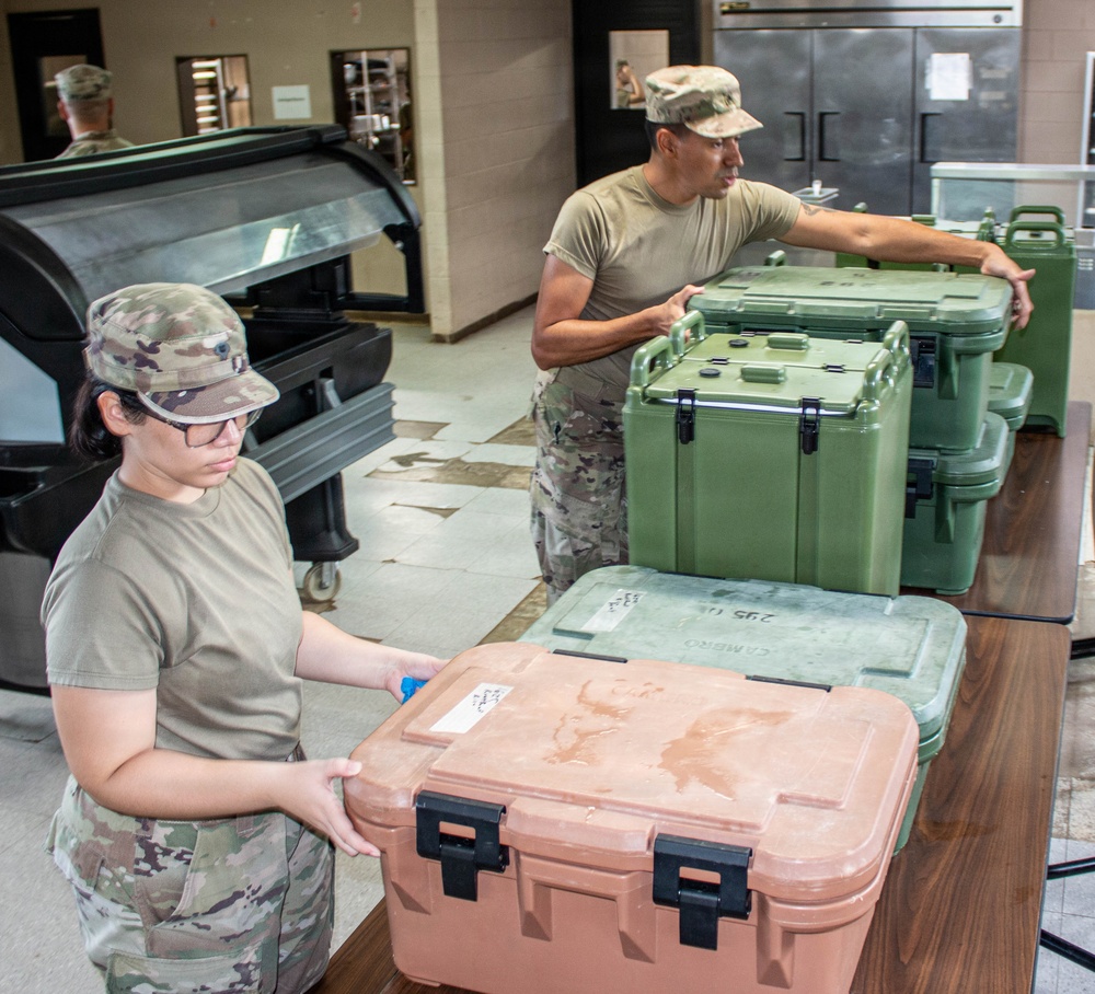 295th Quartermaster Field Feeding Platoon Powers the Mission