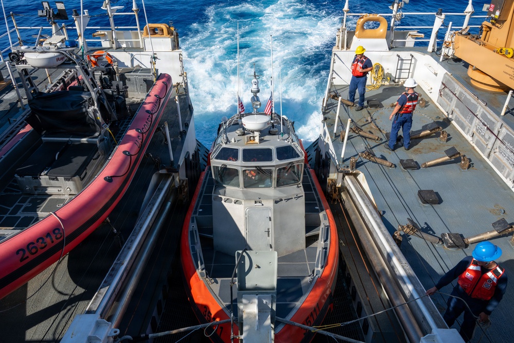 USCGC Kimball (WMSL 756) launches Long-Range Interceptor small boat during RIMPAC 2026
