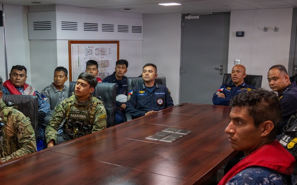 U.S., Philippine Coast Guard and Mexican Navy conduct training during RIMPAC 2026