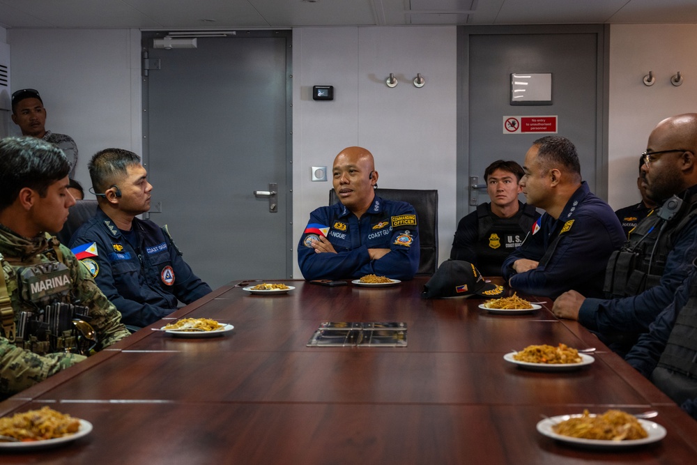 U.S., Philippine Coast Guard and Mexican Navy conduct training during RIMPAC 2026
