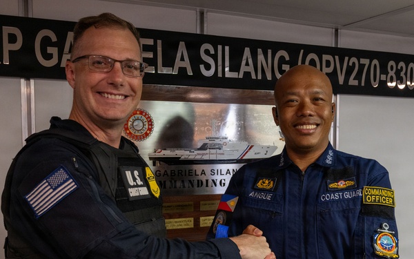 U.S., Philippine Coast Guard and Mexican Navy conduct training during RIMPAC 2026