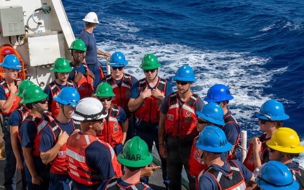 U.S. Coast Guard and Royal Canadian Navy conduct a replenishment-at-sea during RIMPAC 2026