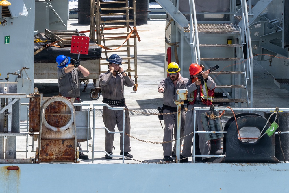 U.S. Coast Guard and Royal Canadian Navy conduct a replenishment-at-sea during RIMPAC 2026