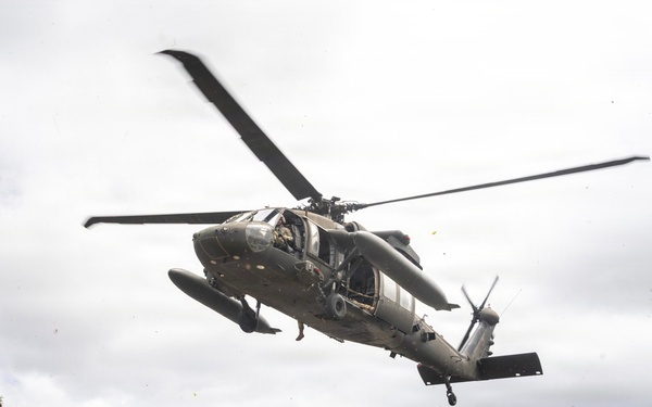 RIMPAC 2026: 25th CAB, 15th MEU conduct sling load training