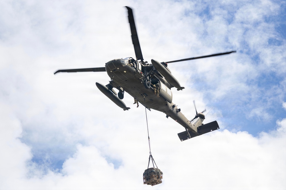 RIMPAC 2026: 25th CAB, 15th MEU conduct sling load training