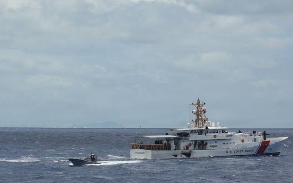 U.S. Coast Guard and Mexican Navy conduct non-compliant vessel boarding training with Philippine Coast Guard during RIMPAC 2026