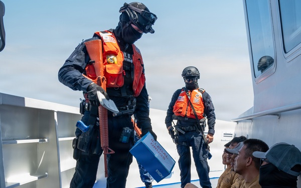 U.S. Coast Guard and Mexican Navy conduct training with Philippine Coast Guard during RIMPAC 2026