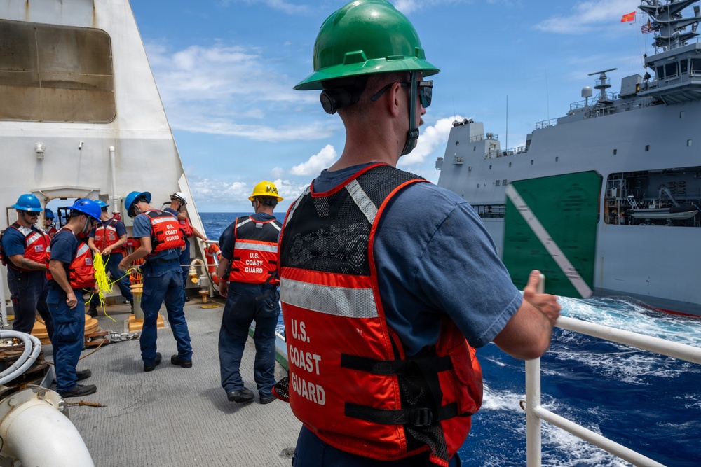 U.S. Coast Guard and New Zealand Royal Navy conduct a replenishment-at-sea during RIMPAC 2026
