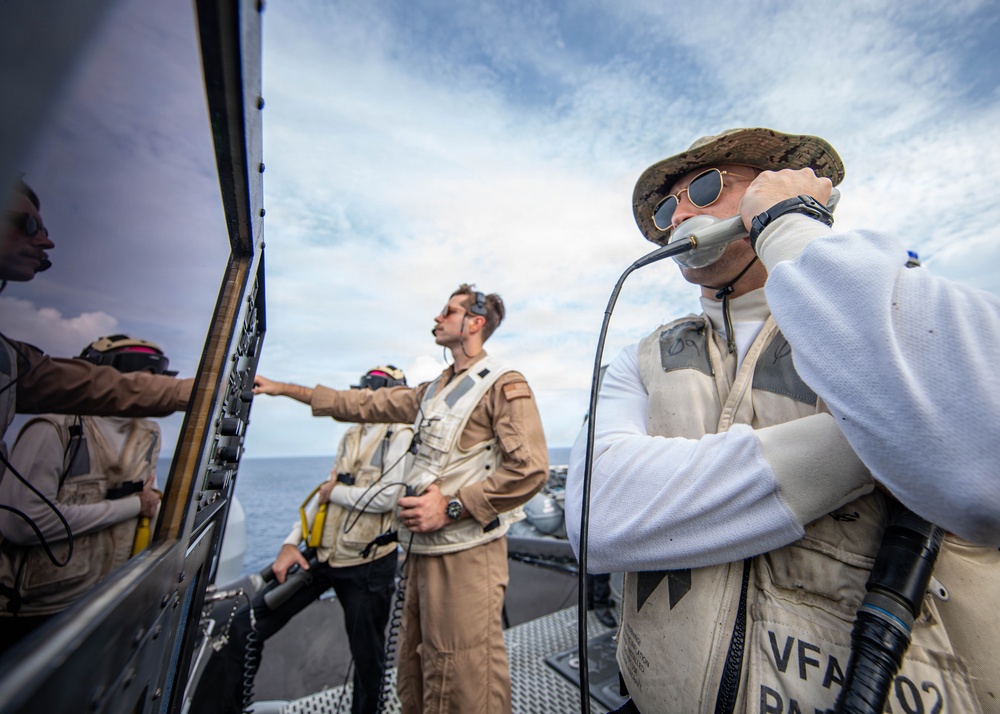George Washington Conducts Flight Operations