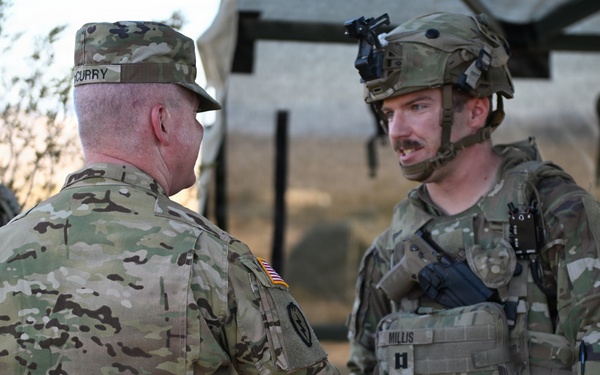 Lt. Gen. McCurry Visits 4th CAB at PC-C6