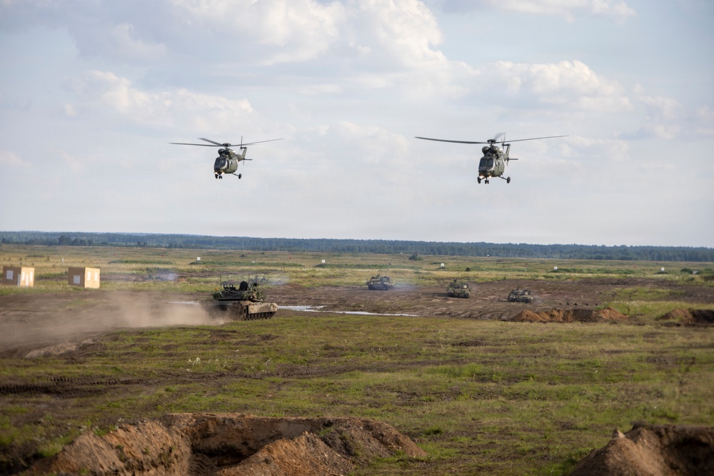 U.S. Army and NATO Soldiers participate in the in the Battle of Tanks in Poland