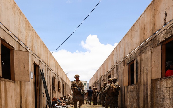 U.S. Marines, partner nations conduct mass casualty training during RIMPAC