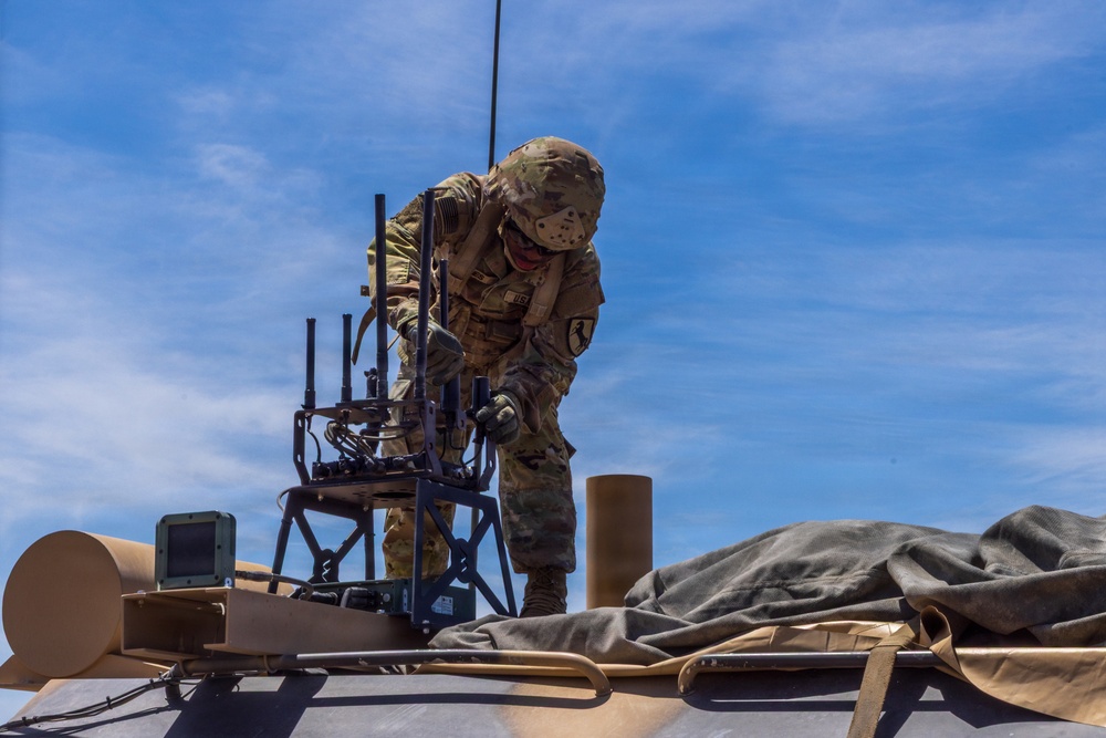 U.S. Army Soldiers experiment with radar and communication systems