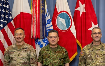 Lt. Gen. Yoshiki Adachi Visits Camp Zama