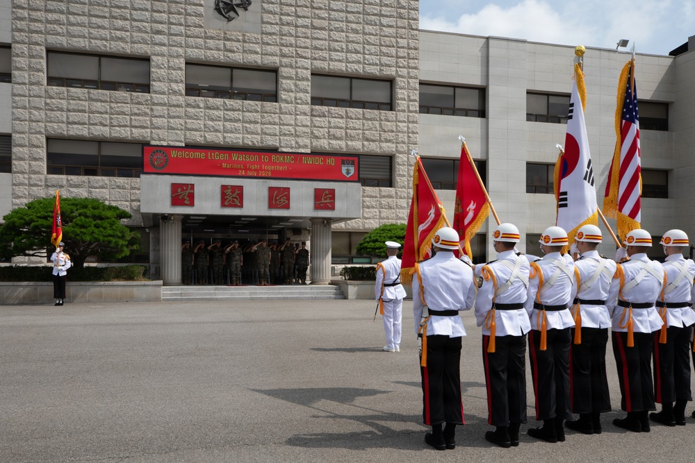 KMEP 26.2: III MEF General Visits Republic of Korea Marine Corps Headquarters