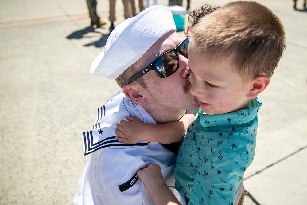 USS Tripoli (LHA 7) Returns to Sasebo, Japan