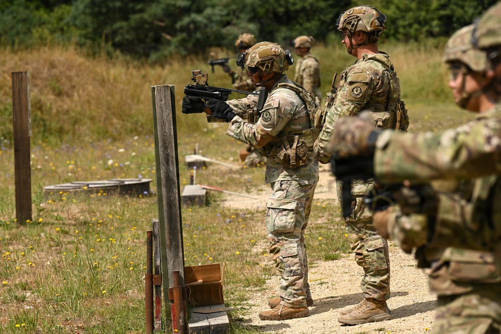 Ghost Troop 2/2CR fire M320 grenade launchers