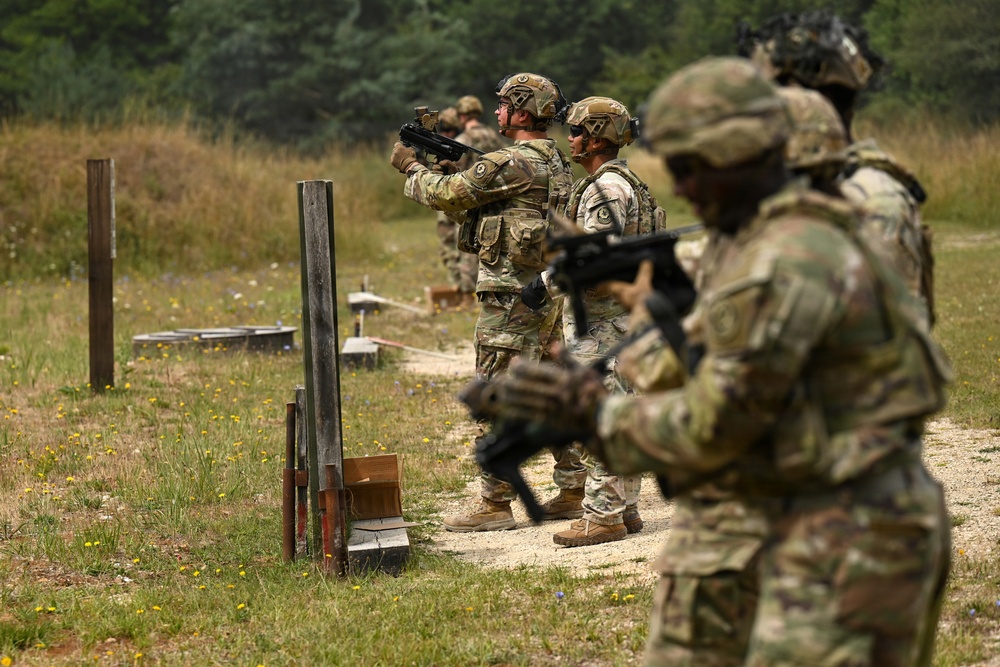 Ghost Troop 2/2CR fire M320 grenade launchers