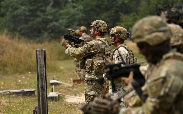 Ghost Troop 2/2CR fire M320 grenade launchers