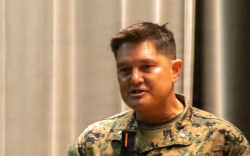 Lt. Col. Suetos relinquishes command during VMFA-232 change of command