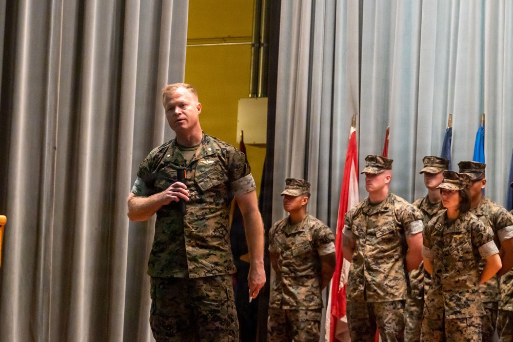 Lt. Col. Suetos relinquishes command during VMFA-232 change of command