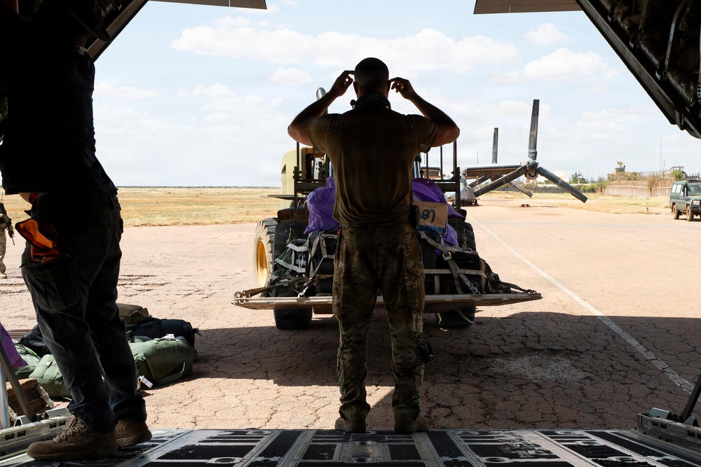 75th EAS: Delivering supplies and equipment across the AOR
