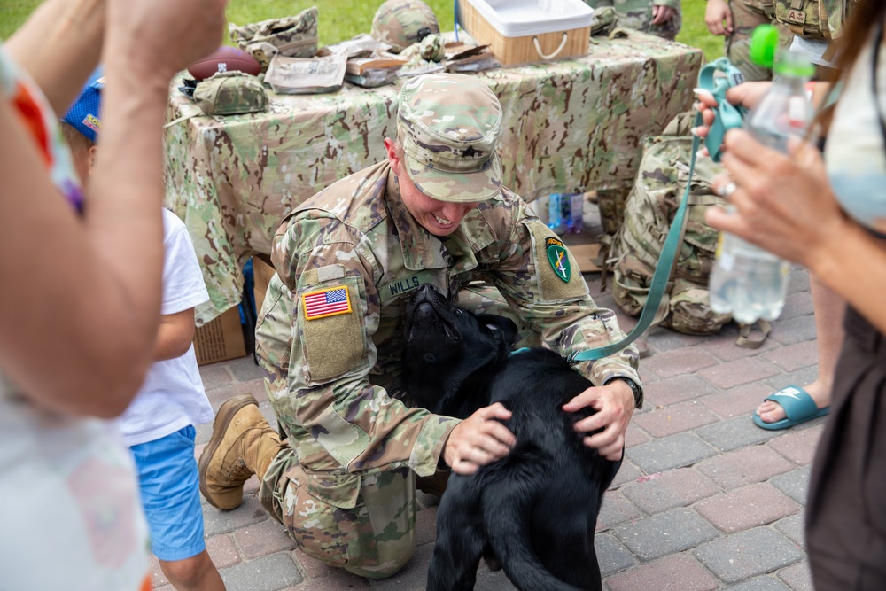 U.S. Army Soldiers participate in Võru Children’s Festival